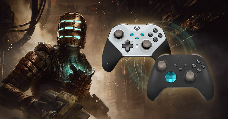 Een Xbox Elite draadloze controller Series 2 en Xbox draadloze controller aangepast met Xbox Design Lab naast Isaac Clarke uit Dead Space.